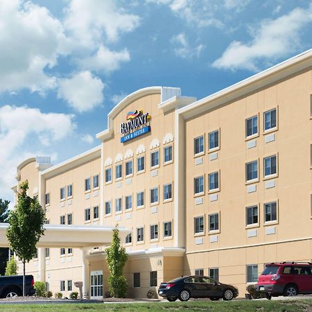 Baymont By Wyndham Erie Hotel Exterior photo